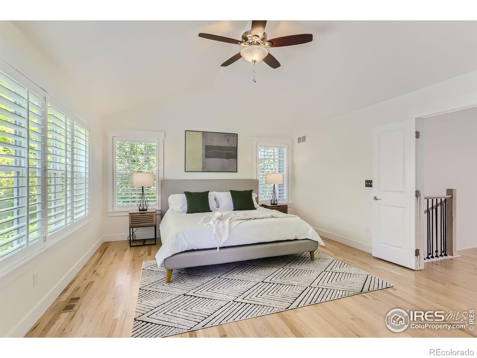 2821 Crater Lake Lane