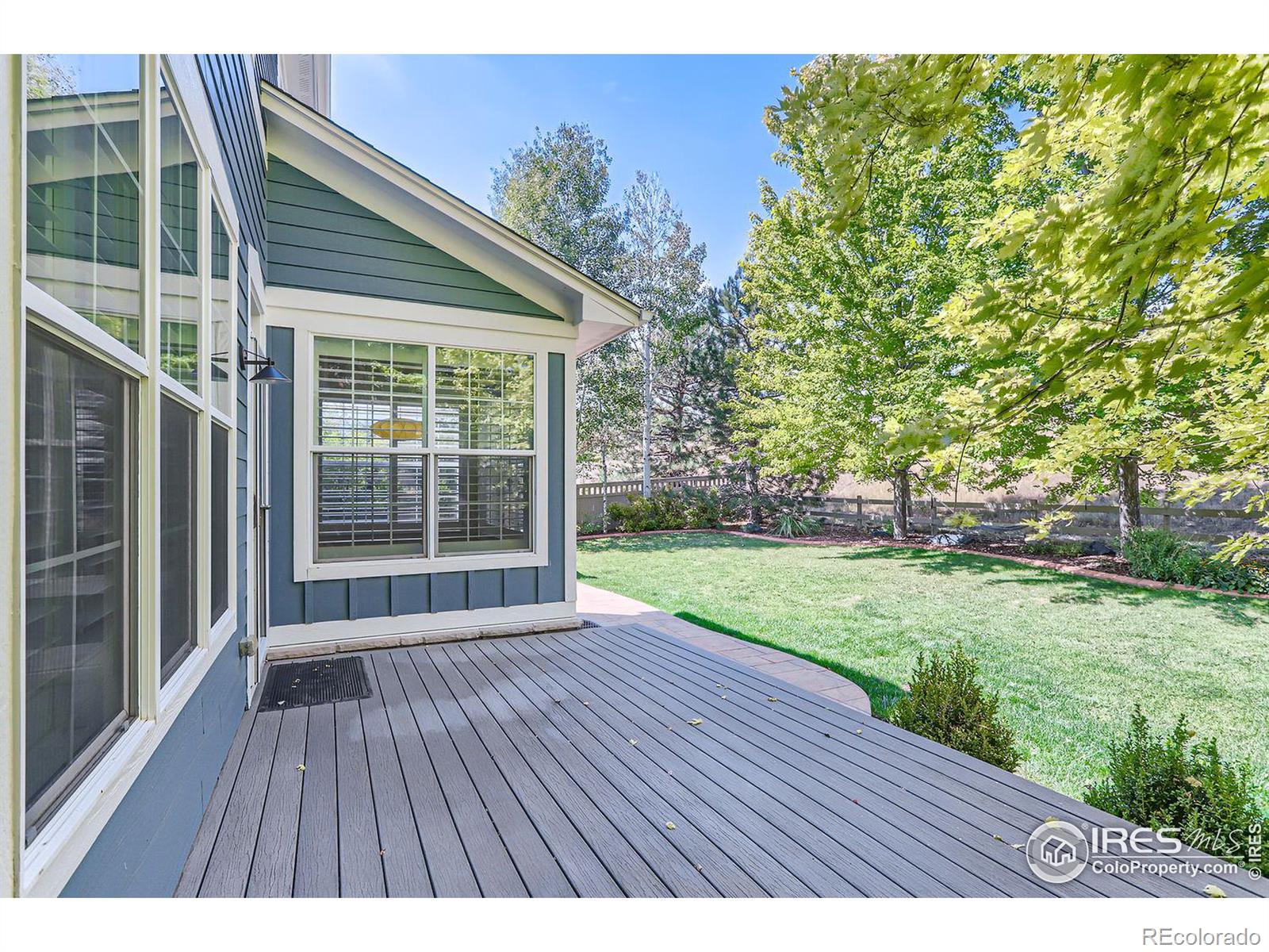 2821 Crater Lake Lane