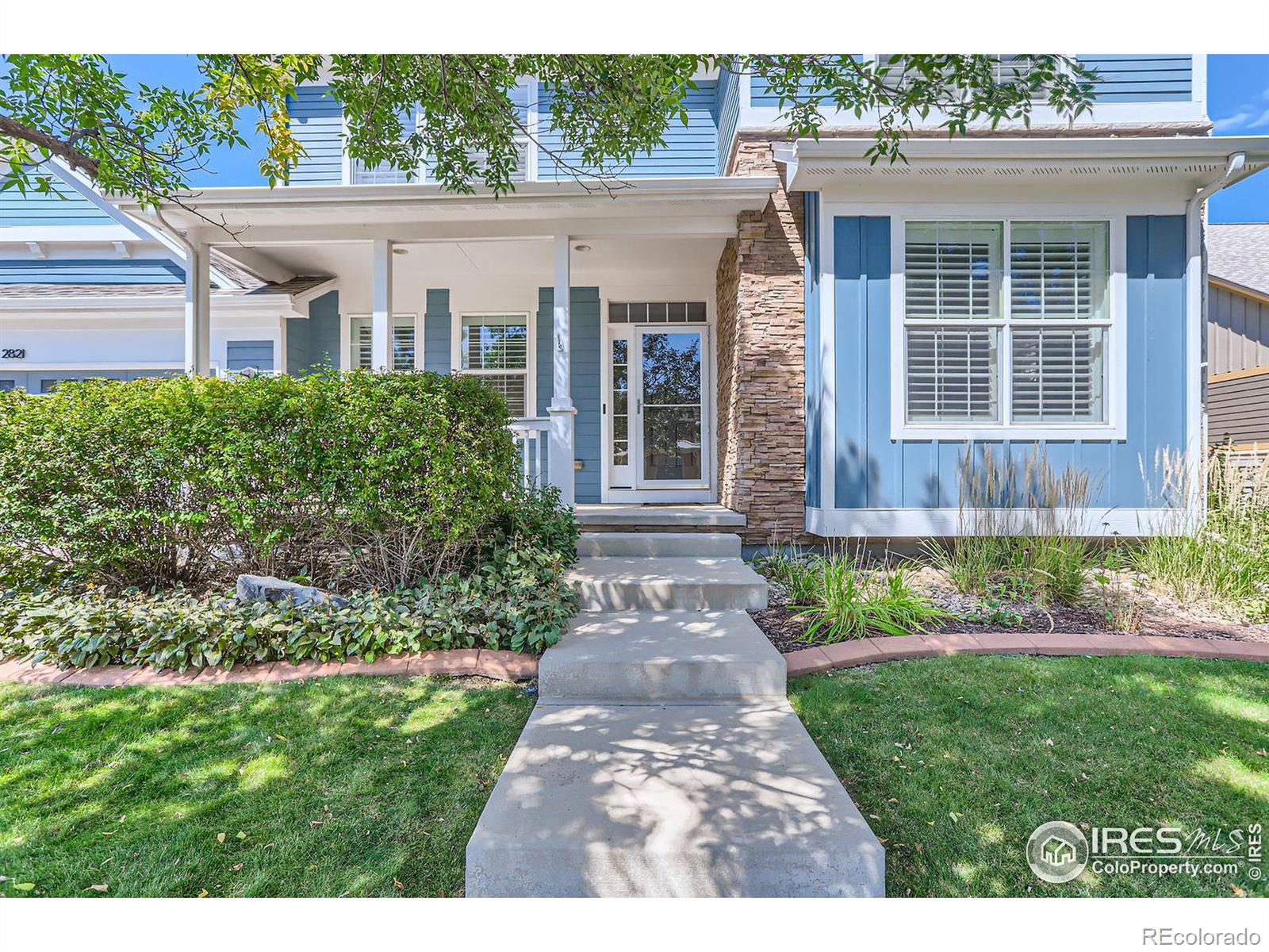 2821 Crater Lake Lane