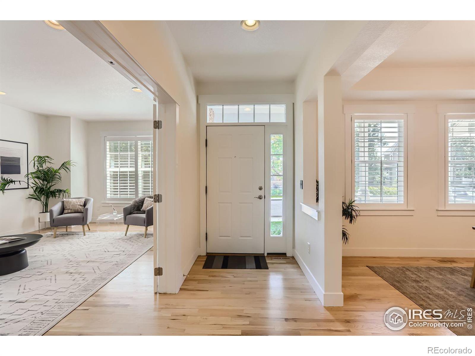 2821 Crater Lake Lane