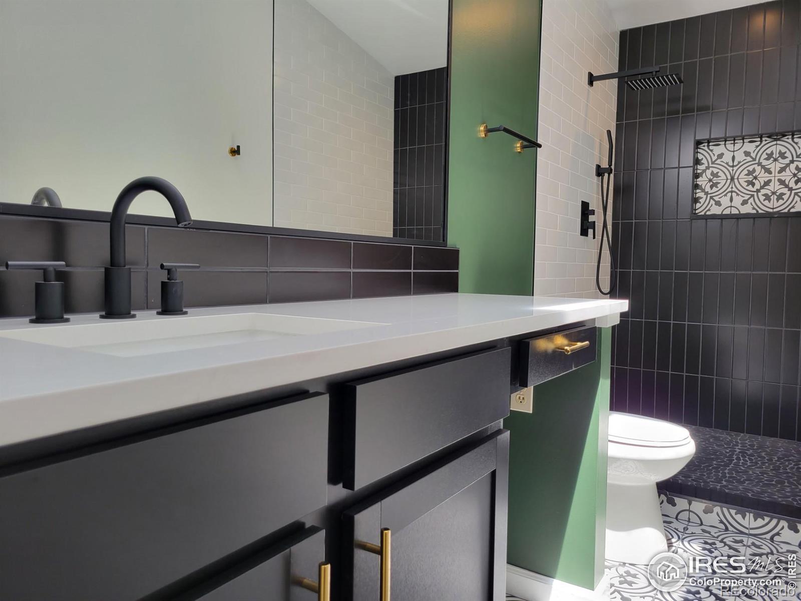 2111 28th Avenue Unit: 2-A