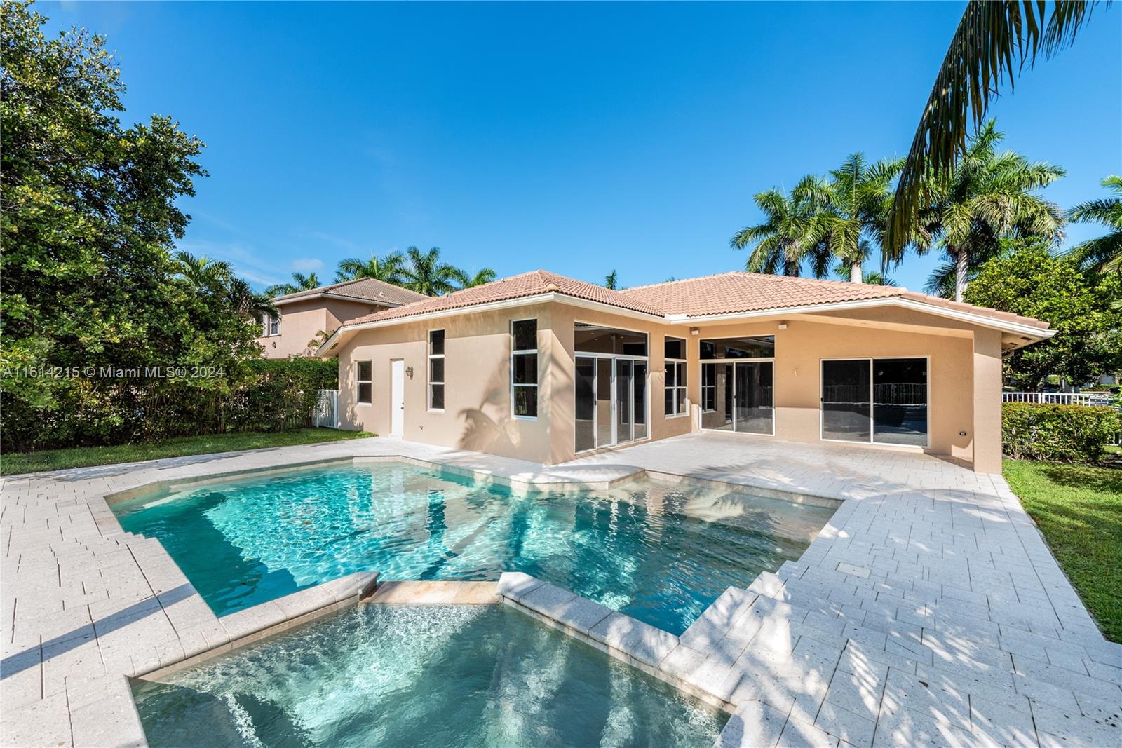 918 Windward Way