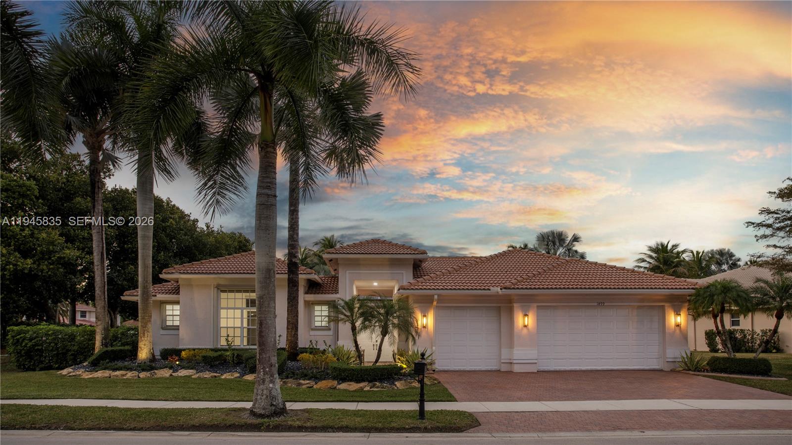 1499 Victoria Isle Dr