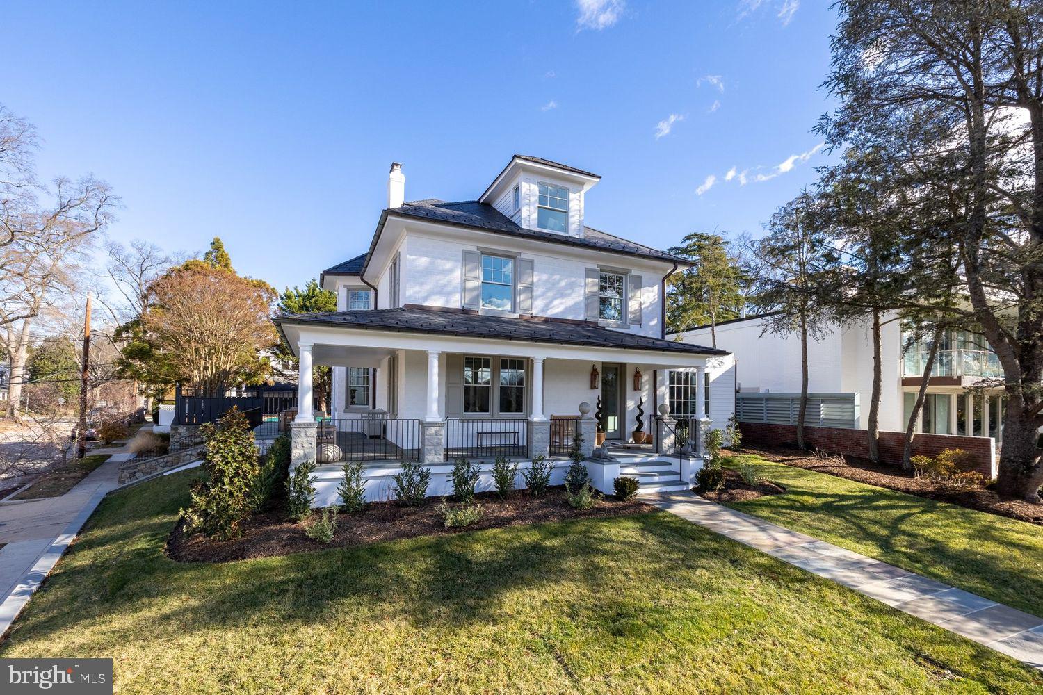 5445 Potomac Ave NW