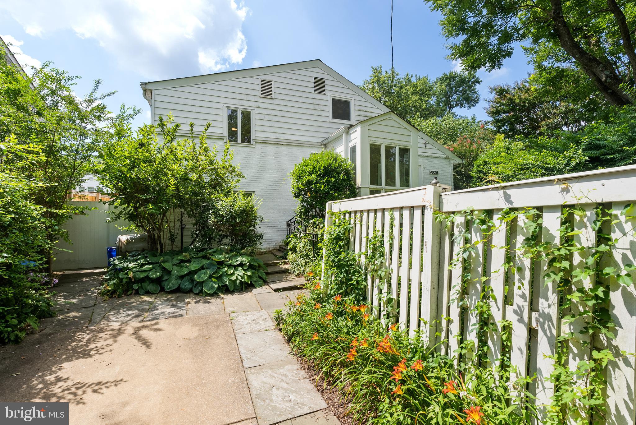4929 JAMESTOWN ROAD