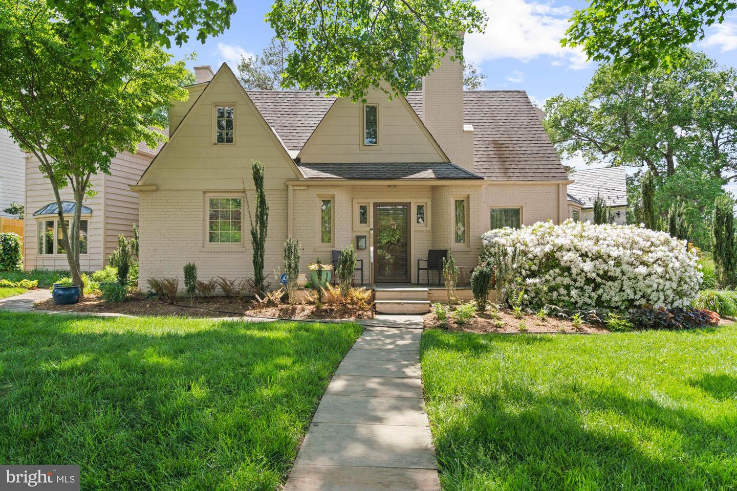 5142 Worthington Dr