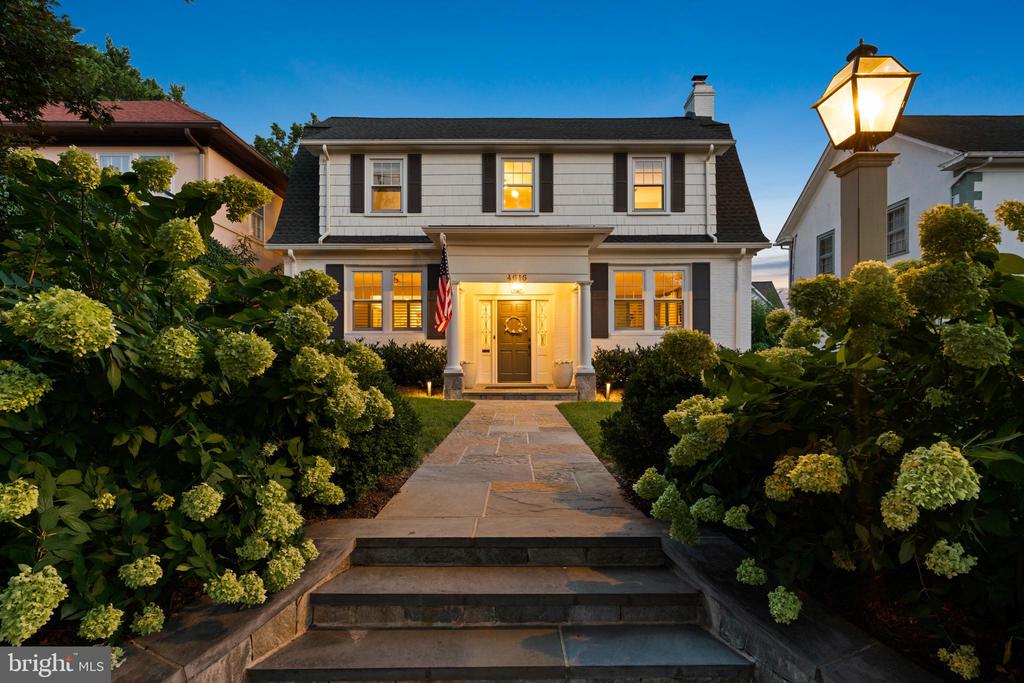 4616 CHEVY CHASE BOULEVARD