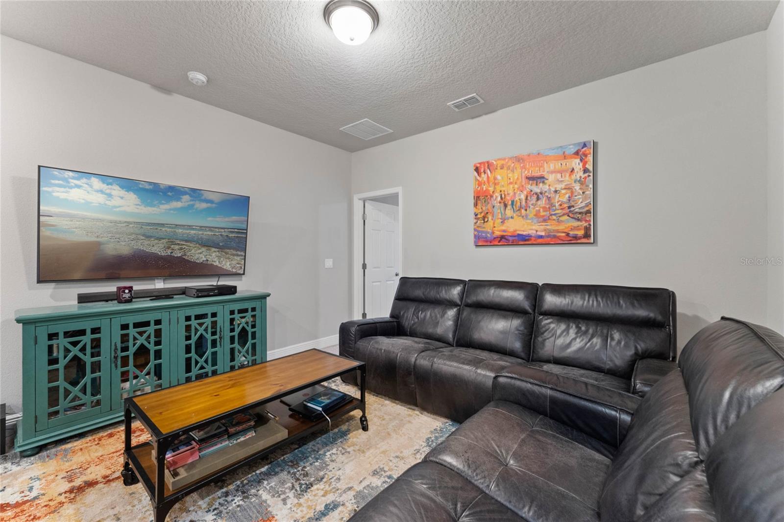 2260 SHADOWLAND LOOP