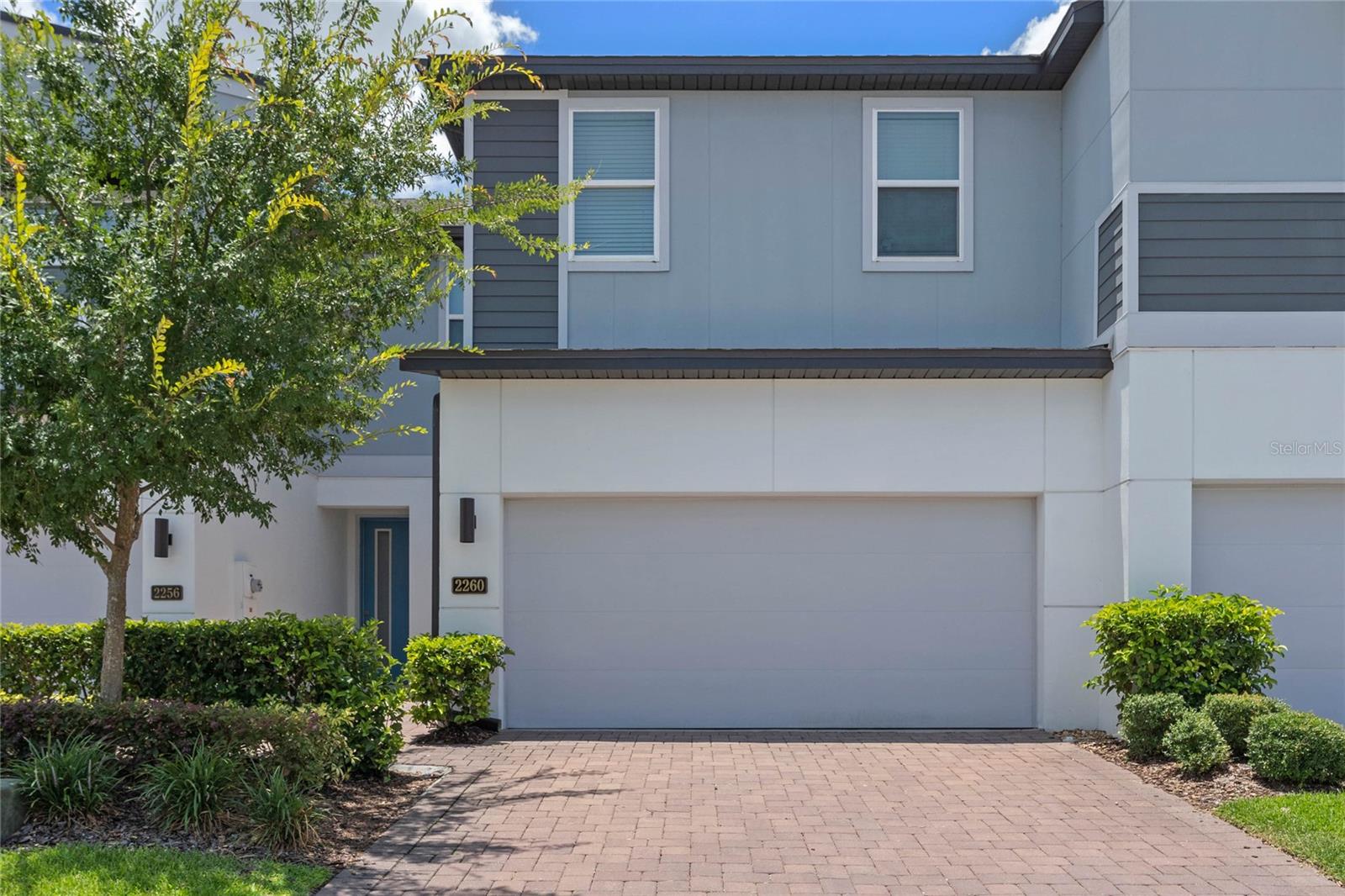 2260 SHADOWLAND LOOP