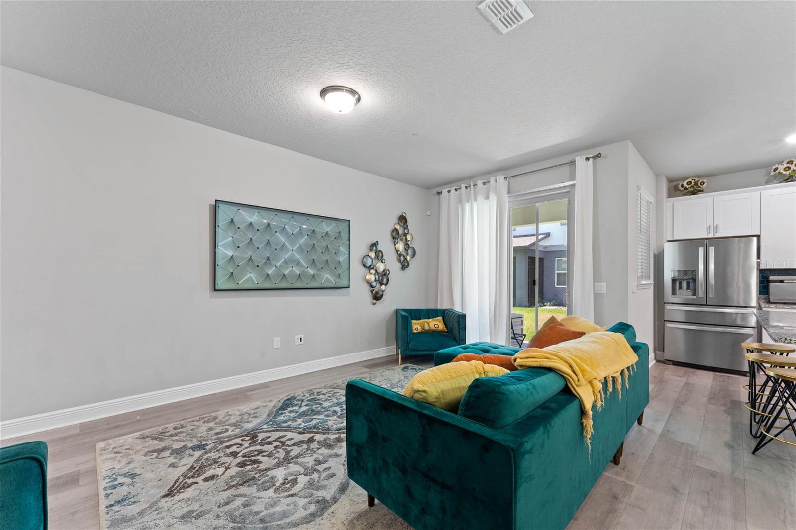 2260 SHADOWLAND LOOP