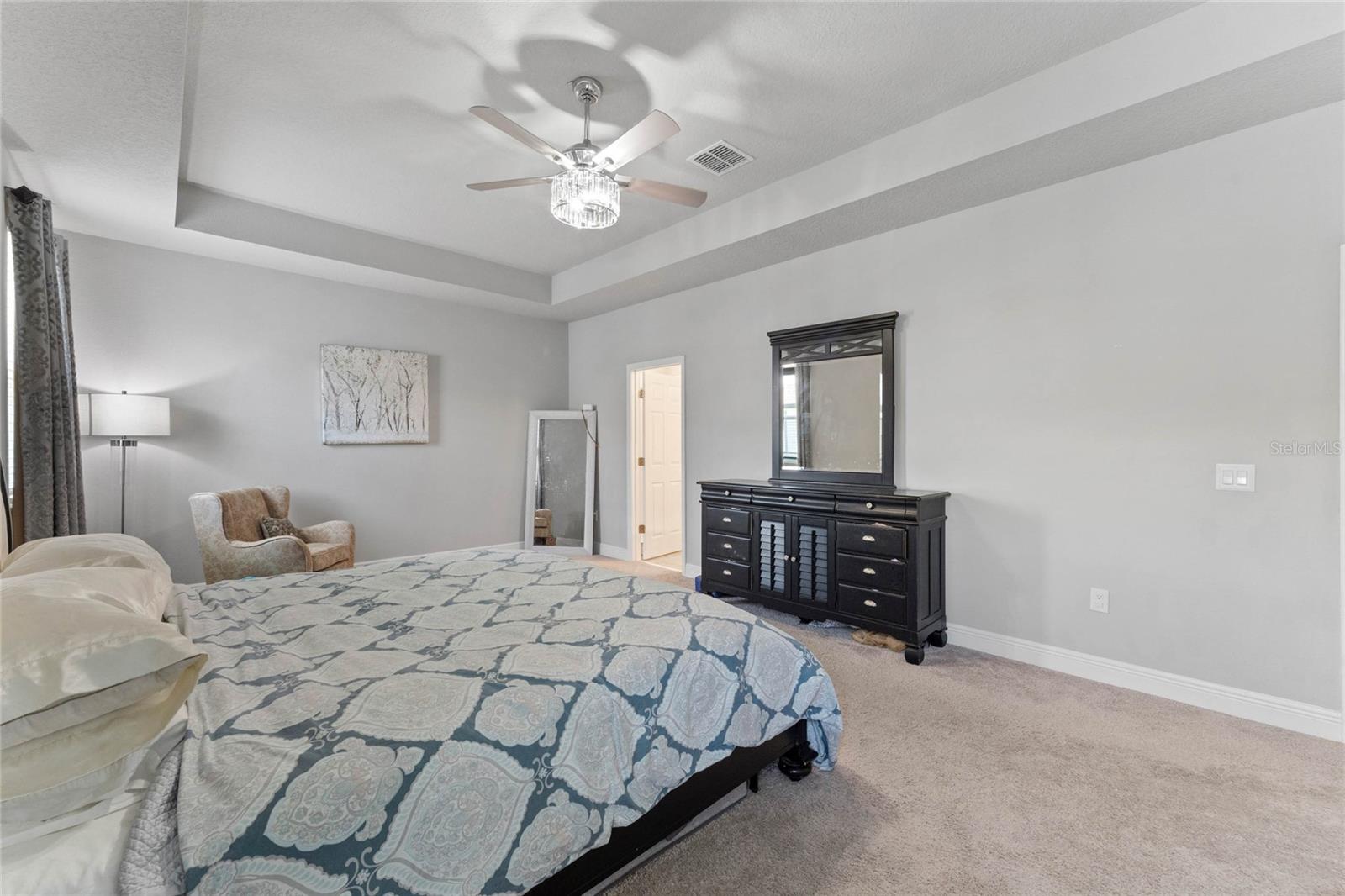 2260 SHADOWLAND LOOP