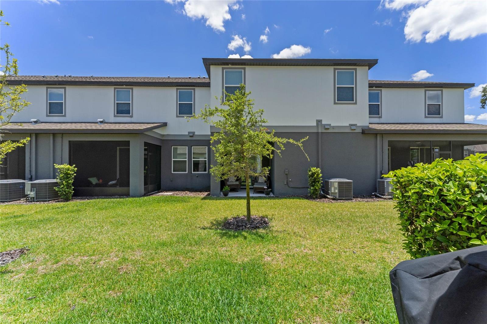 2260 SHADOWLAND LOOP