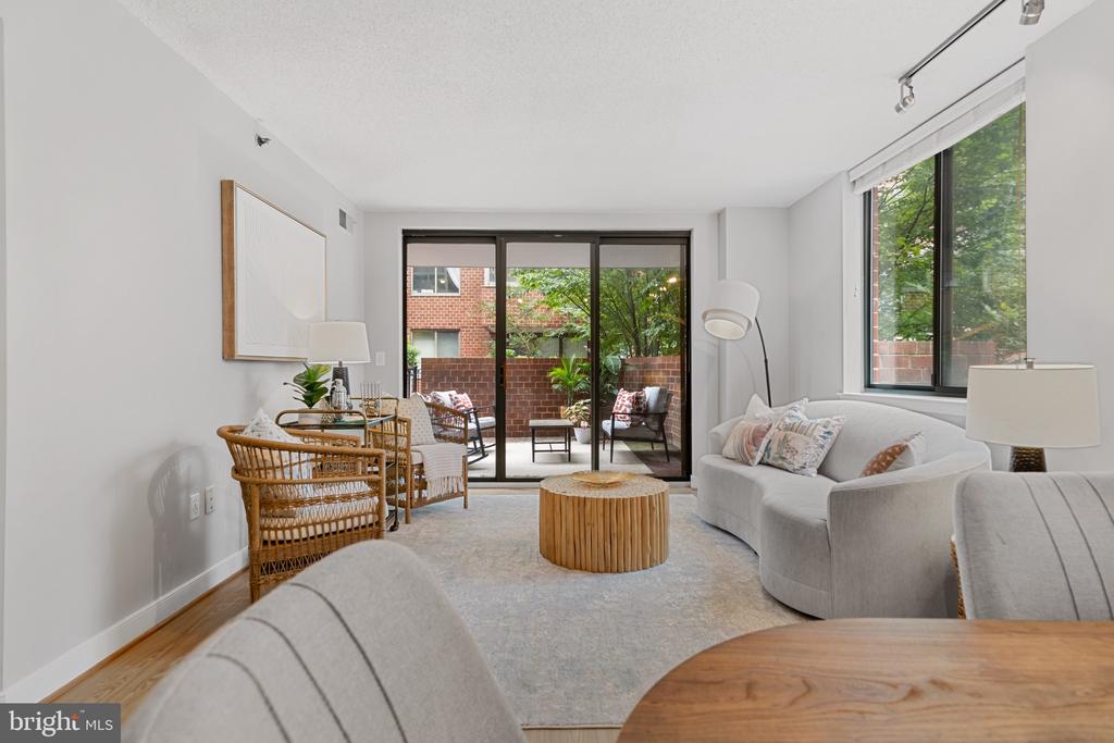 1045 N Utah St #101