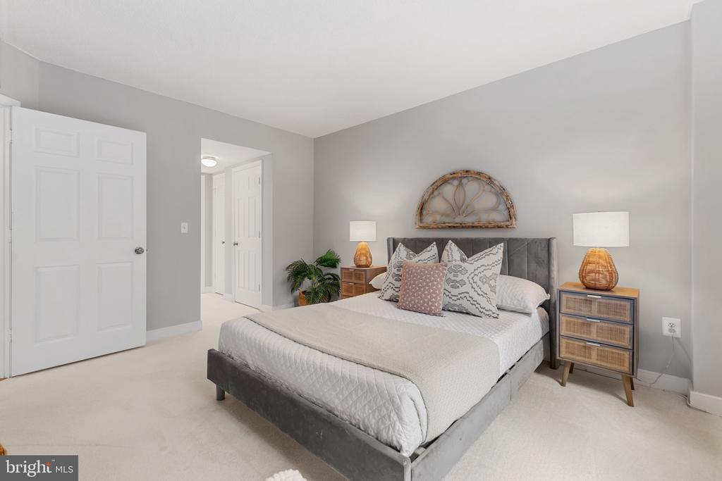 1045 N Utah St #101