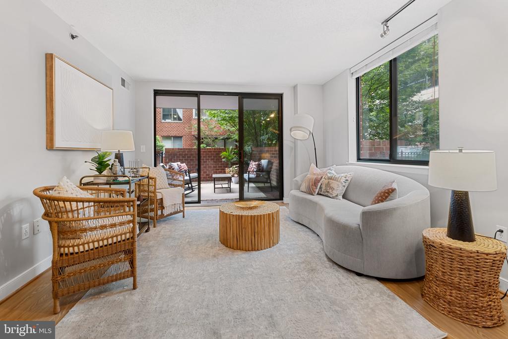 1045 N Utah St #101