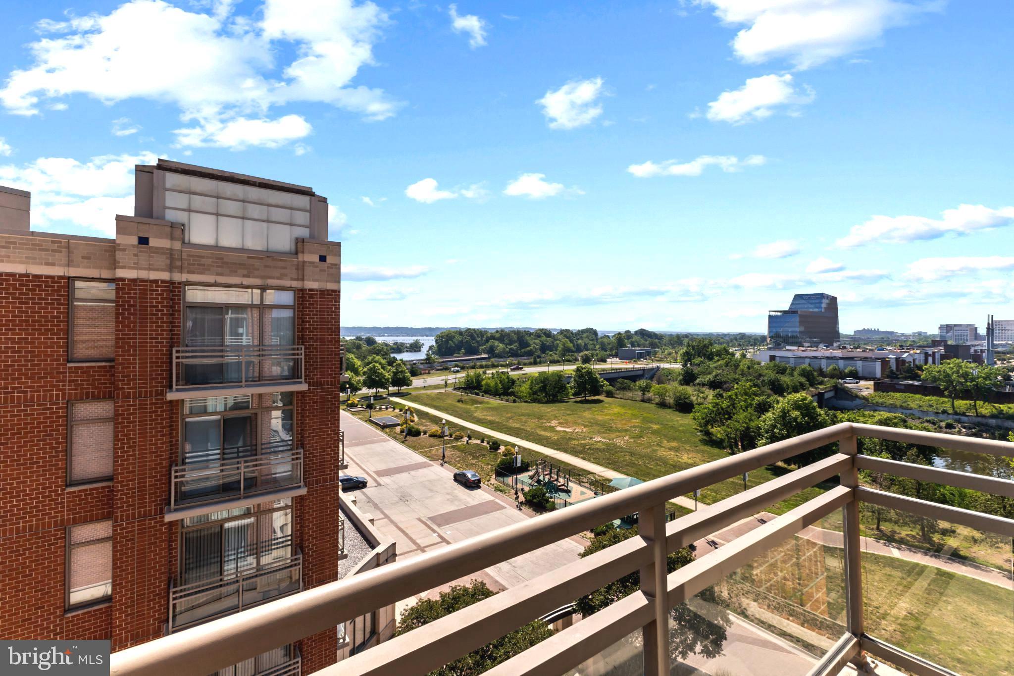 3600 S GLEBE ROAD 623W