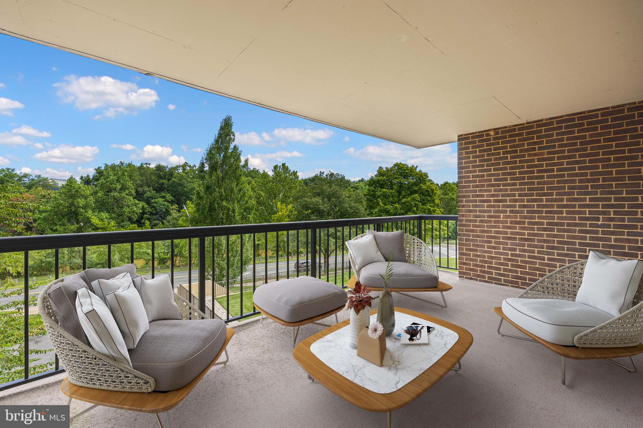 200 N PICKETT STREET Unit: 308
