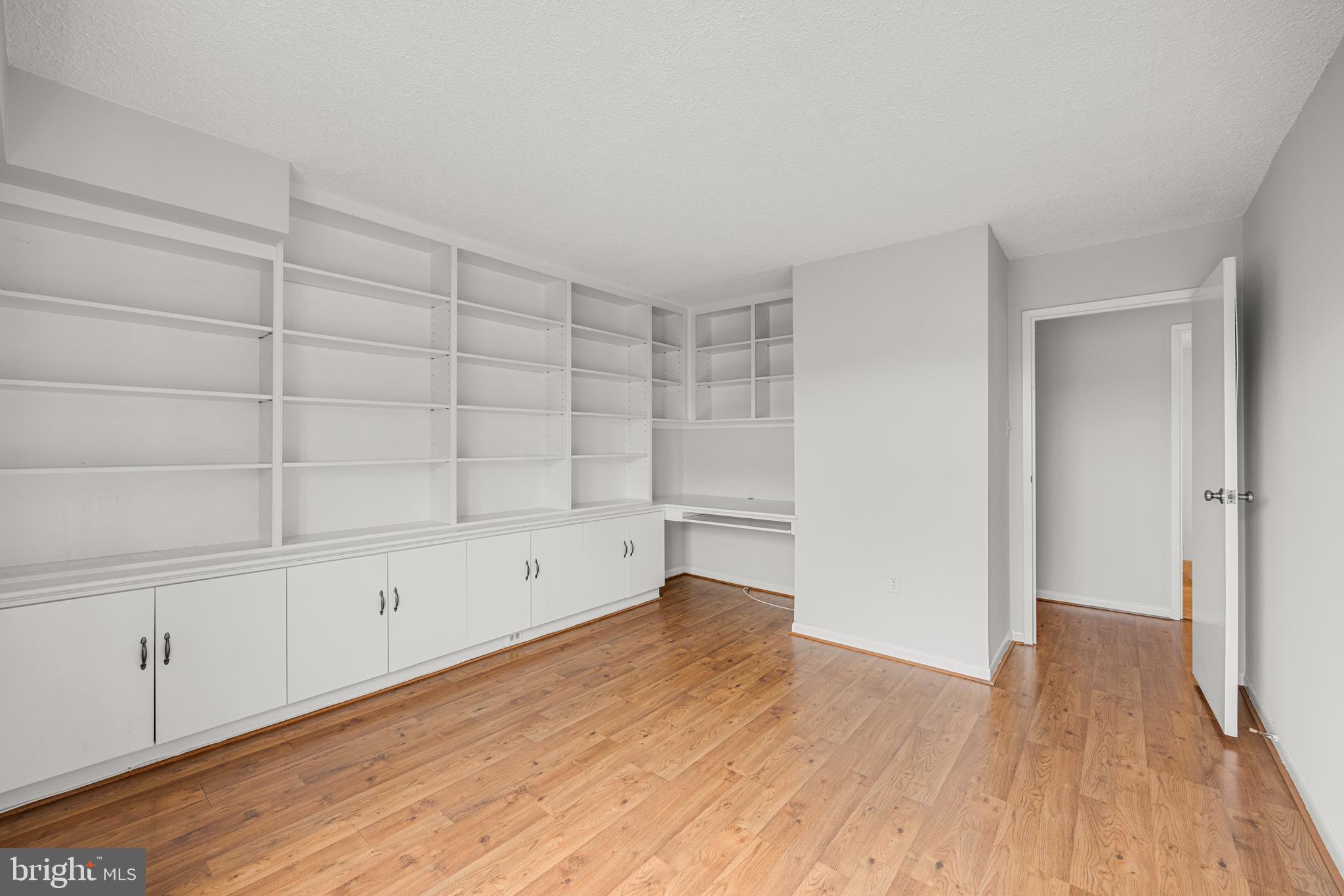 200 N PICKETT STREET Unit: 308