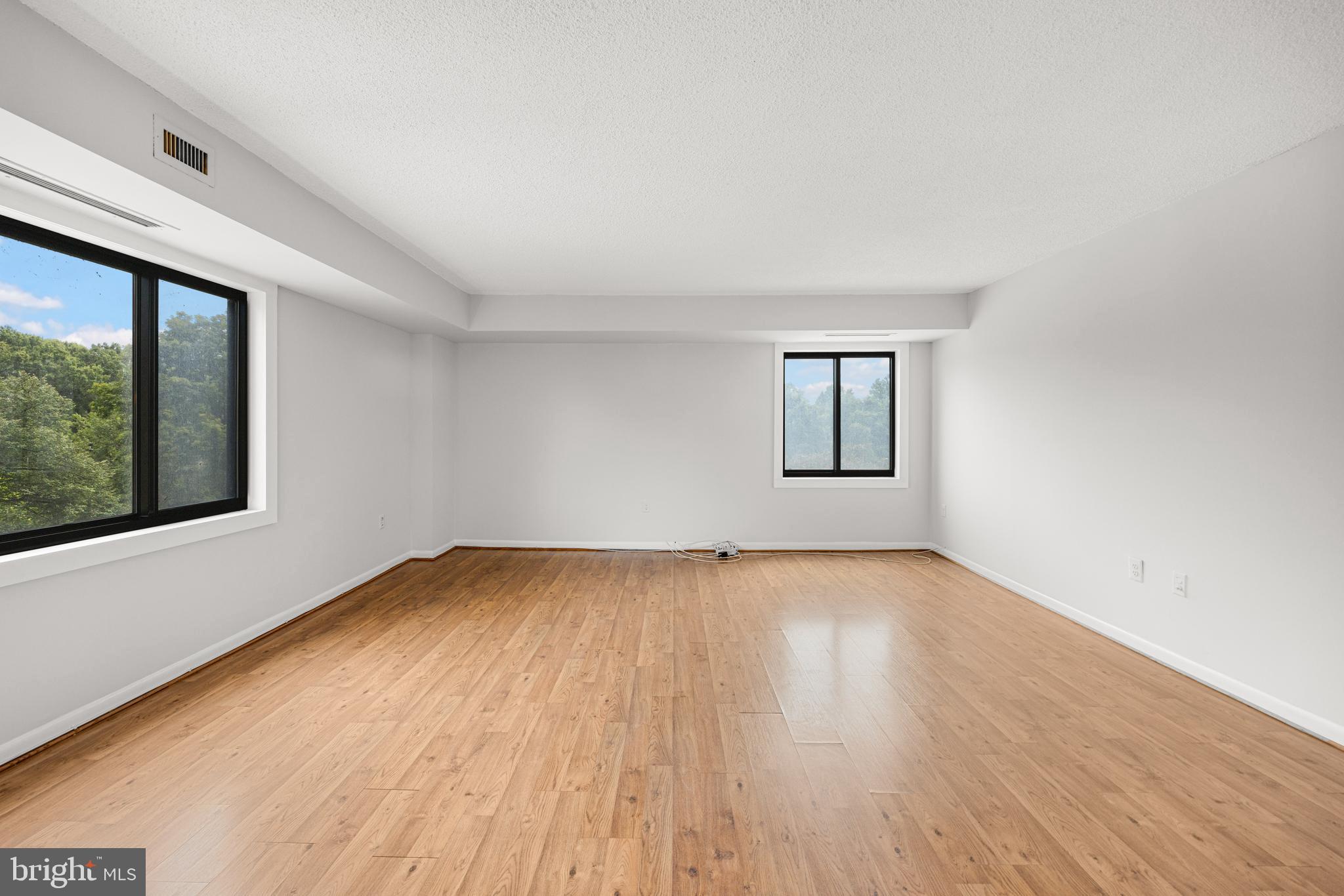 200 N PICKETT STREET Unit: 308