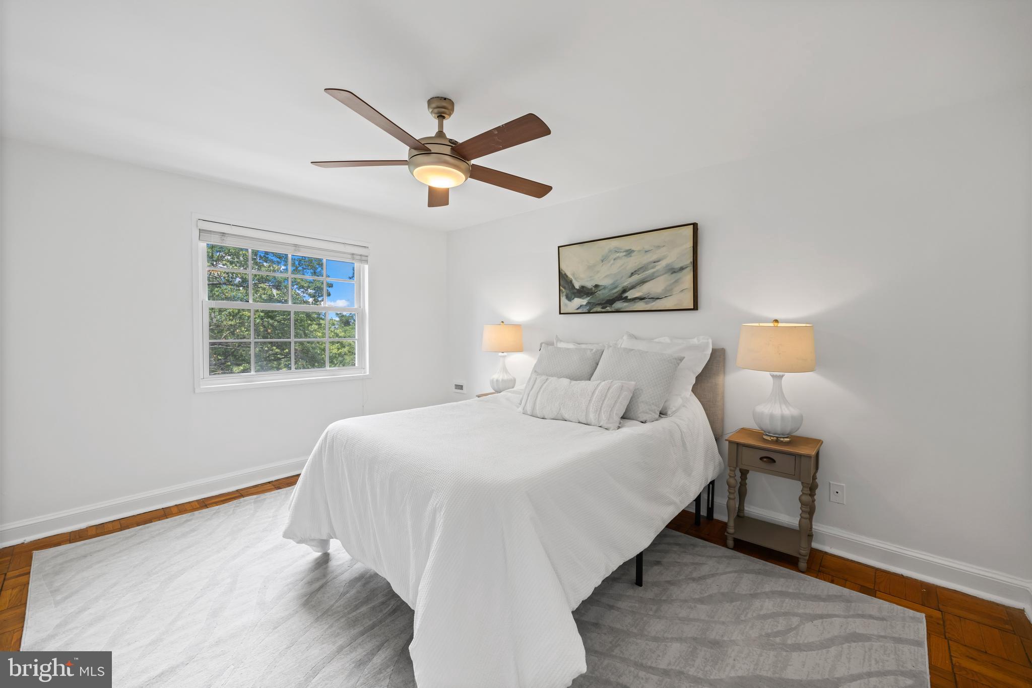 1718 W ABINGDON DRIVE Unit: 302