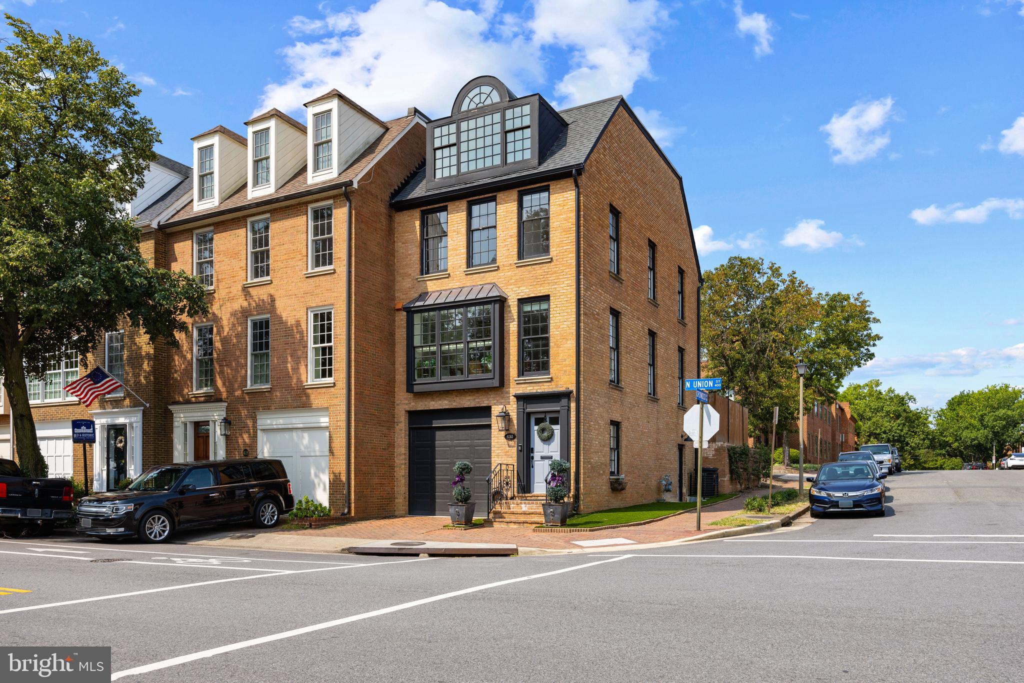 430 N UNION STREET