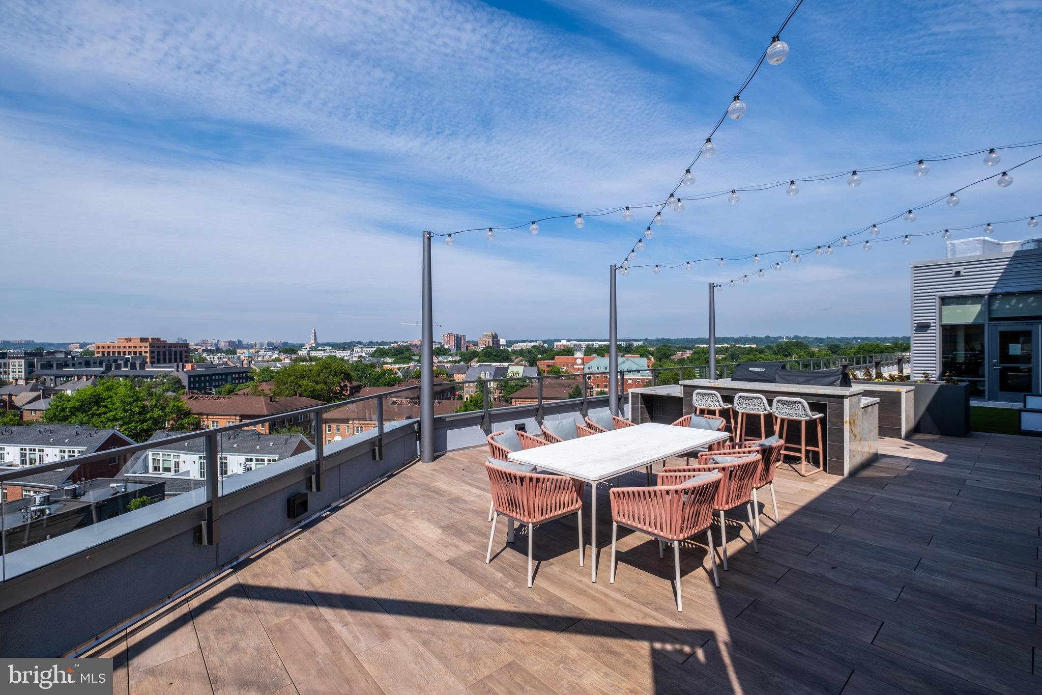 1201 N Royal St #604