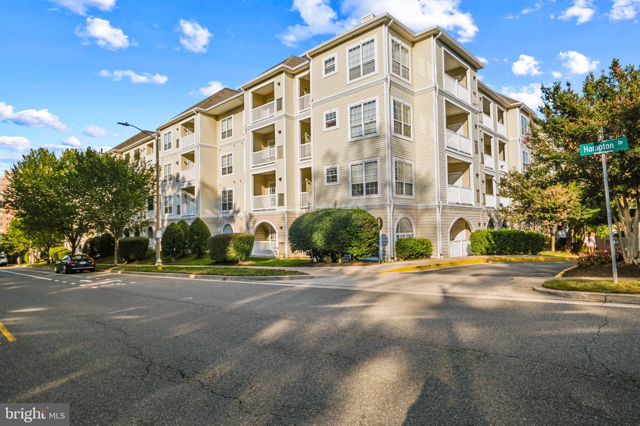 4561 Strutfield LANE Unit: 3113