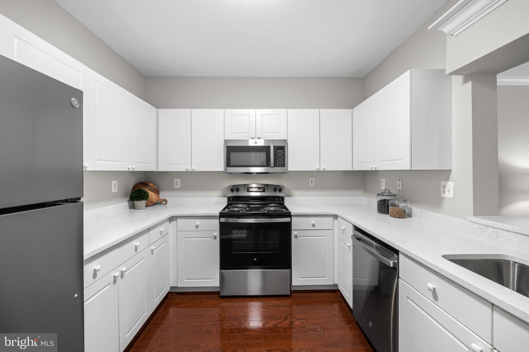 4561 Strutfield LANE Unit: 3113