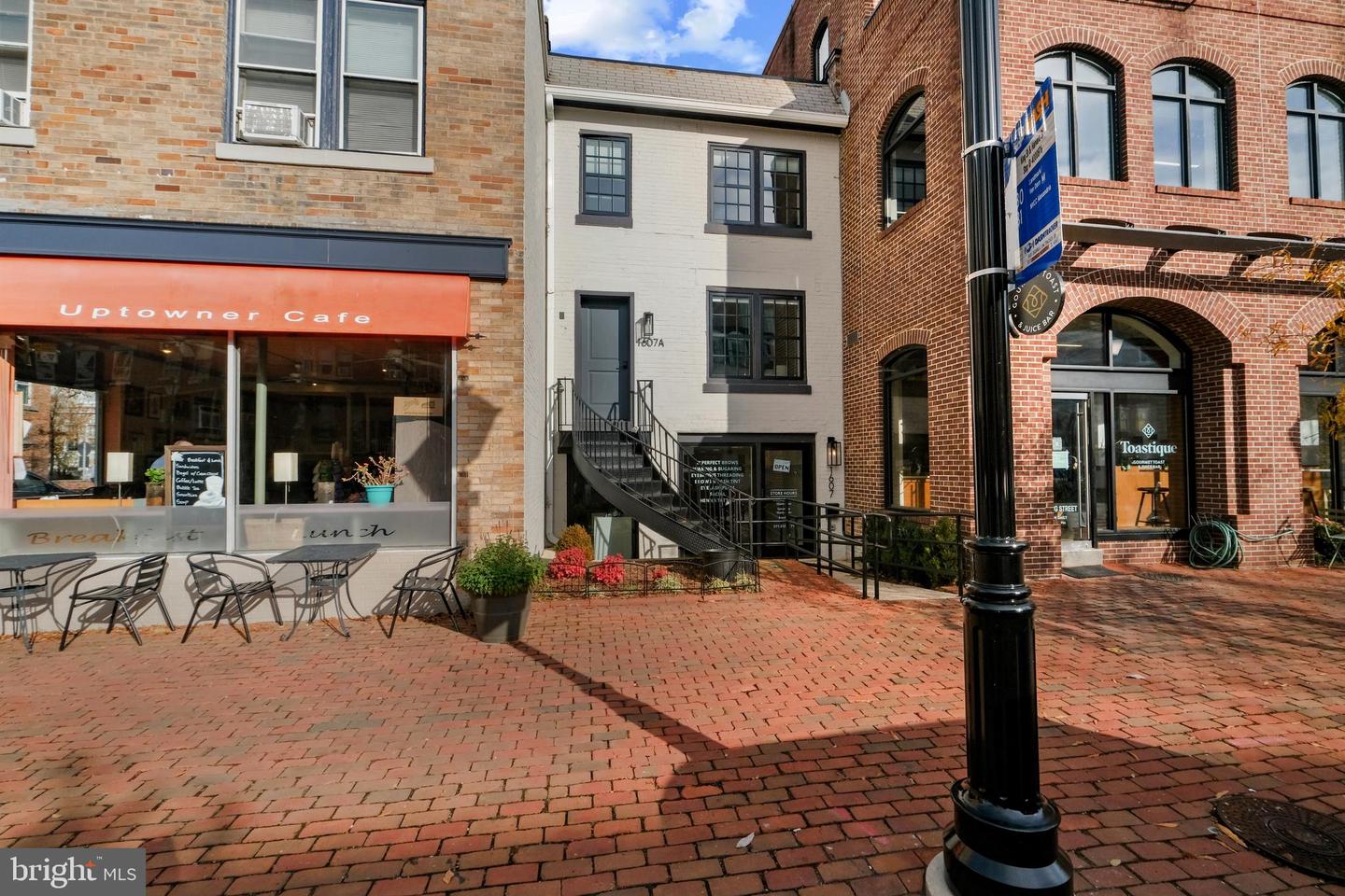 1607 King STREET