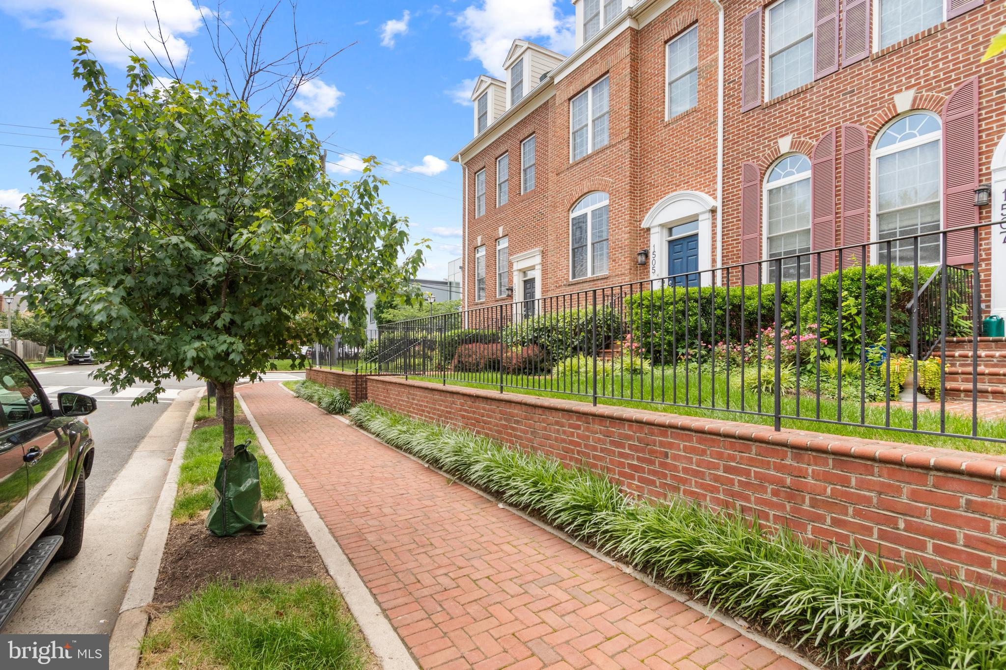 1503 Portner Rd