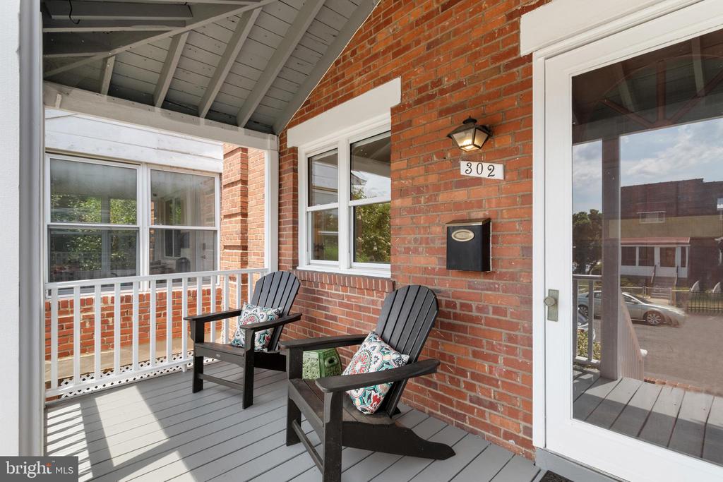 302 Wesmond Dr