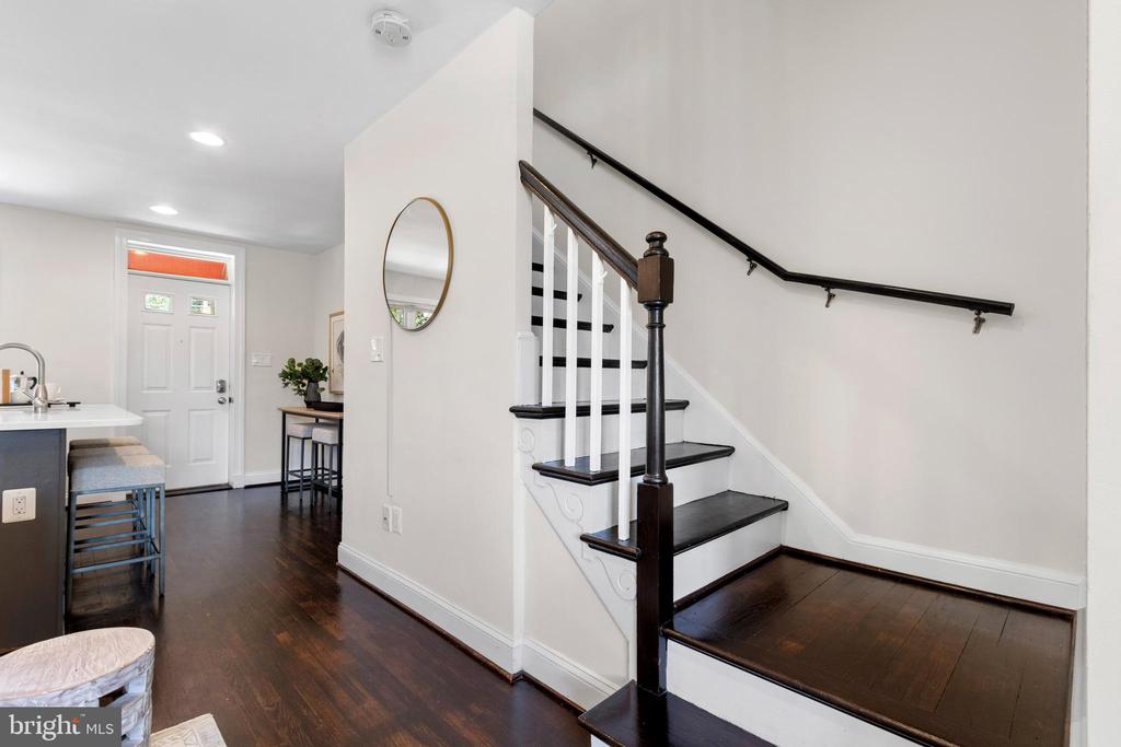 302 Wesmond Dr