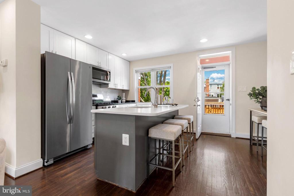 302 Wesmond Dr