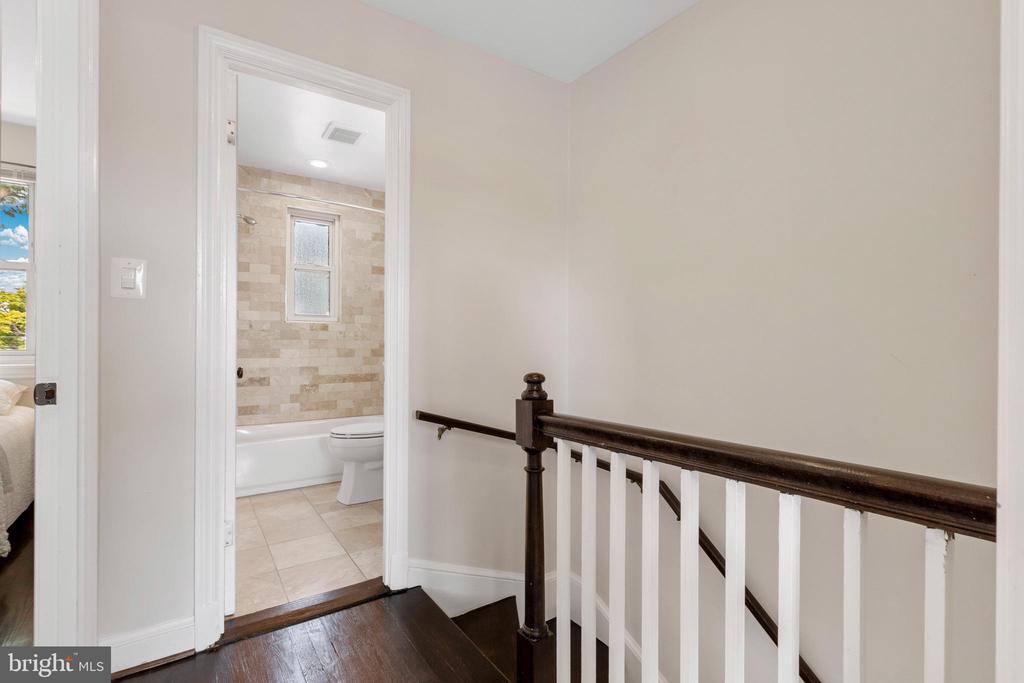 302 Wesmond Dr