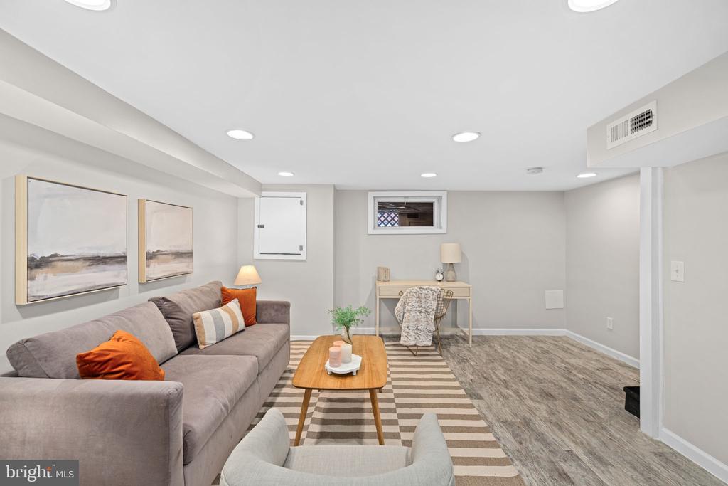 204 Wesmond Dr