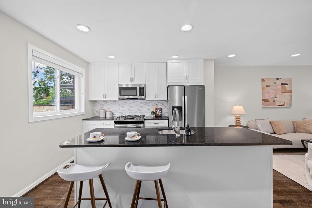204 Wesmond Dr
