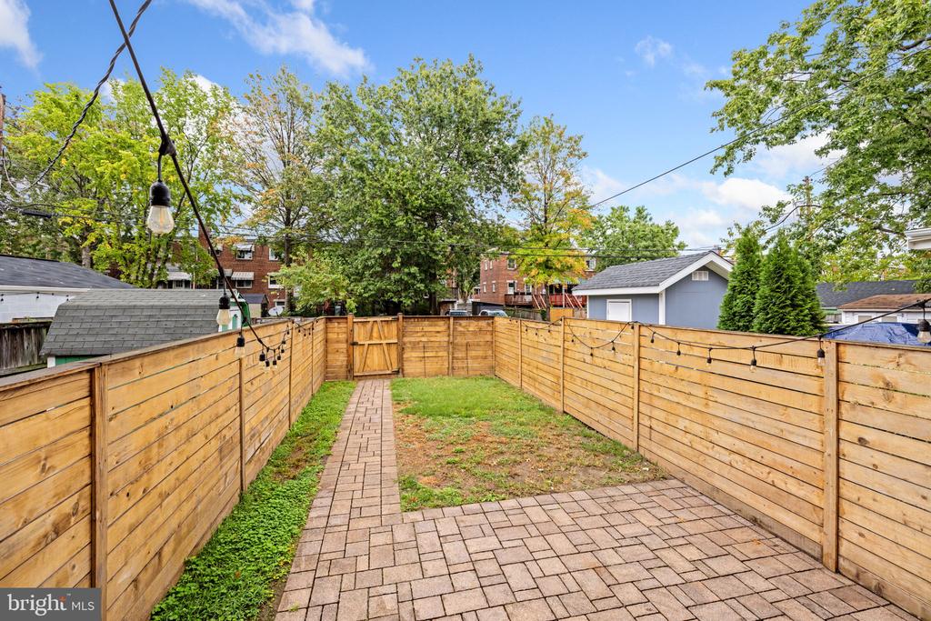 204 Wesmond Dr