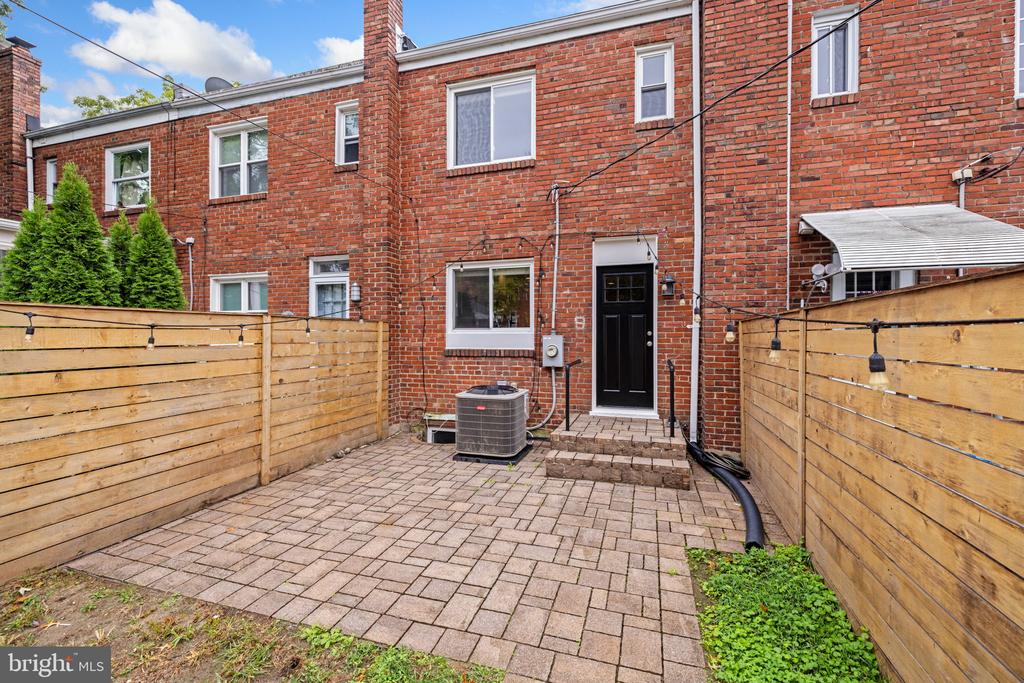 204 Wesmond Dr