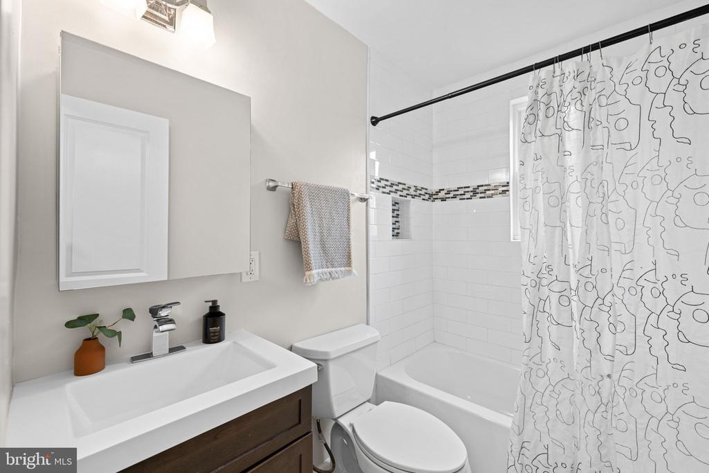 204 Wesmond Dr