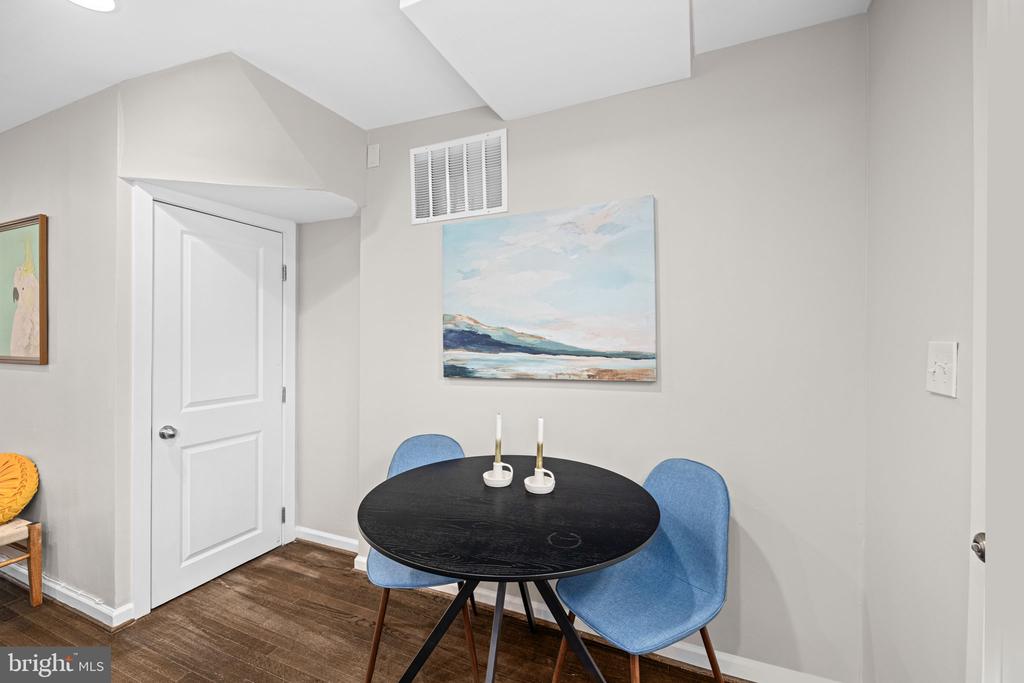 204 Wesmond Dr