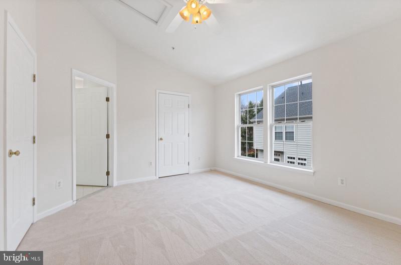 715 Norfolk Ln