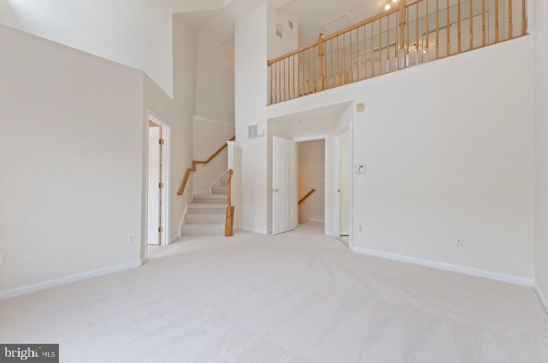 715 Norfolk Ln