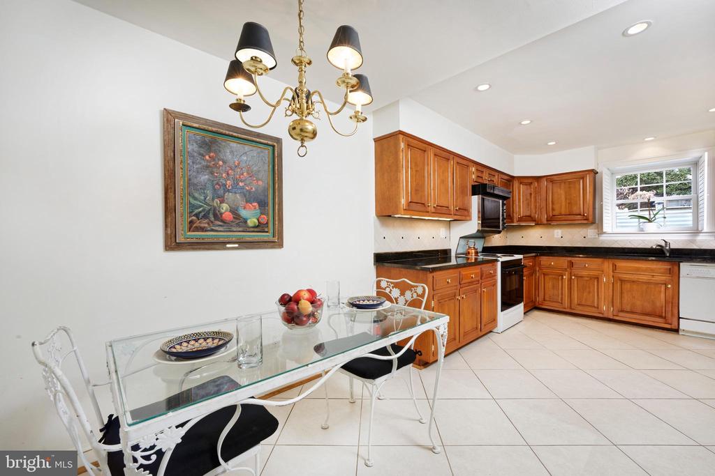 416 Princess St