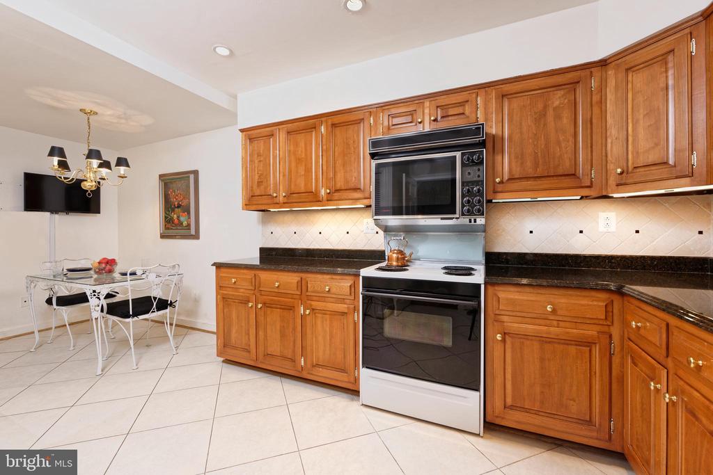 416 Princess St