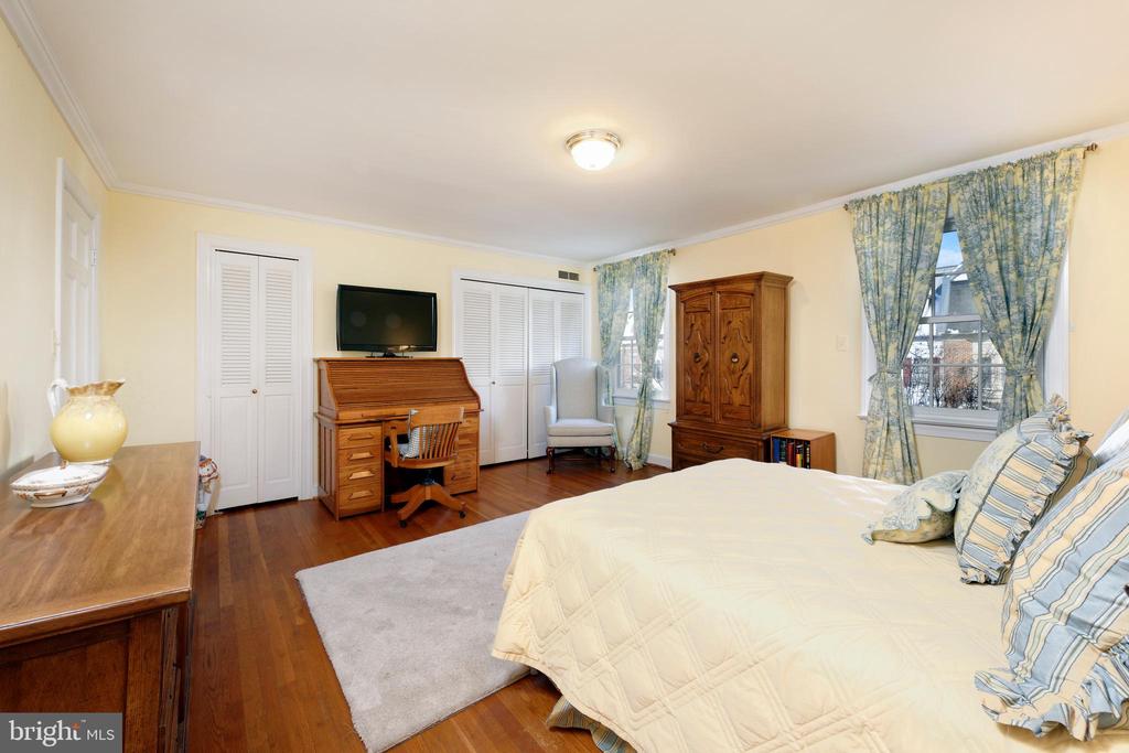 416 Princess St