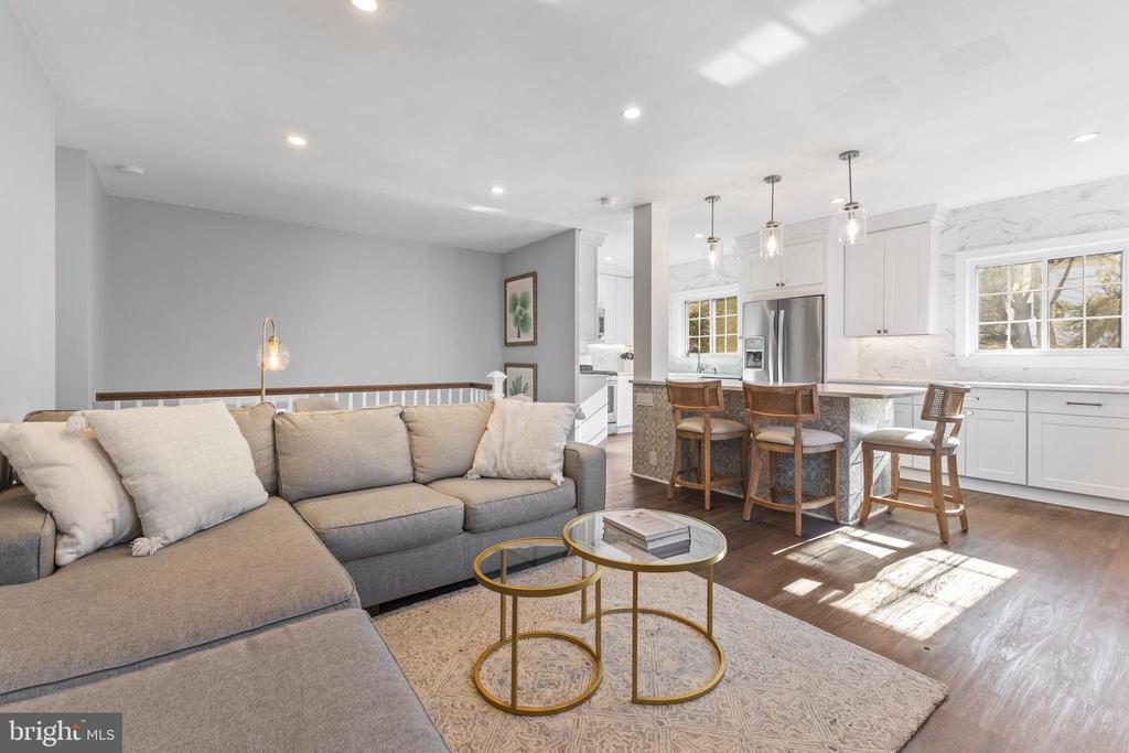 3560 Martha Custis Dr