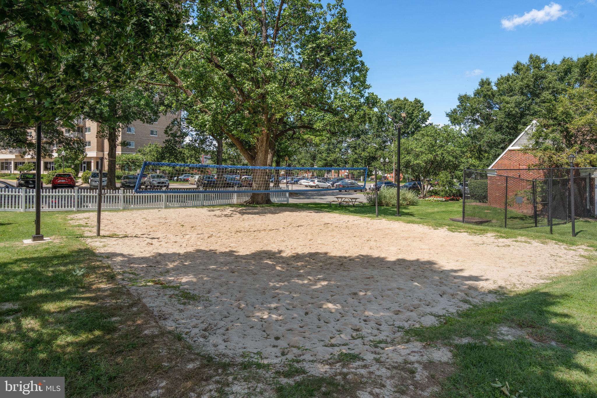 3124 Wellington Rd