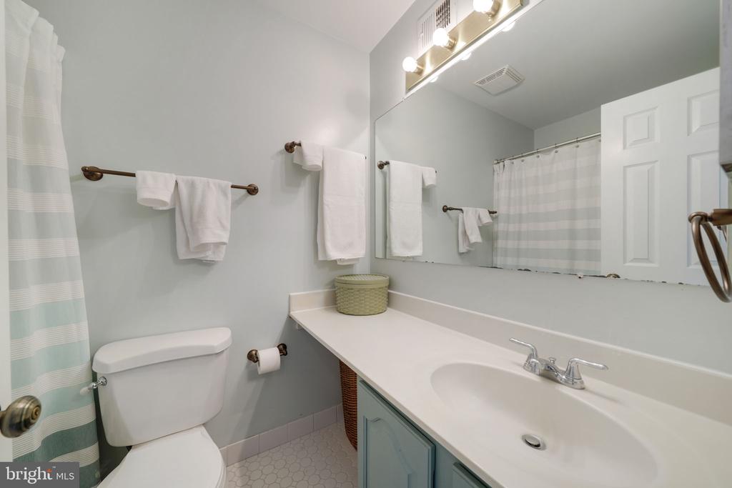 2731 Franklin Ct
