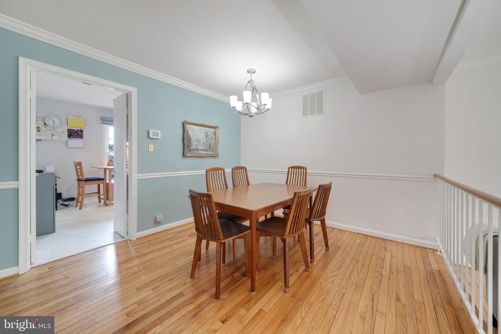 2731 Franklin Ct