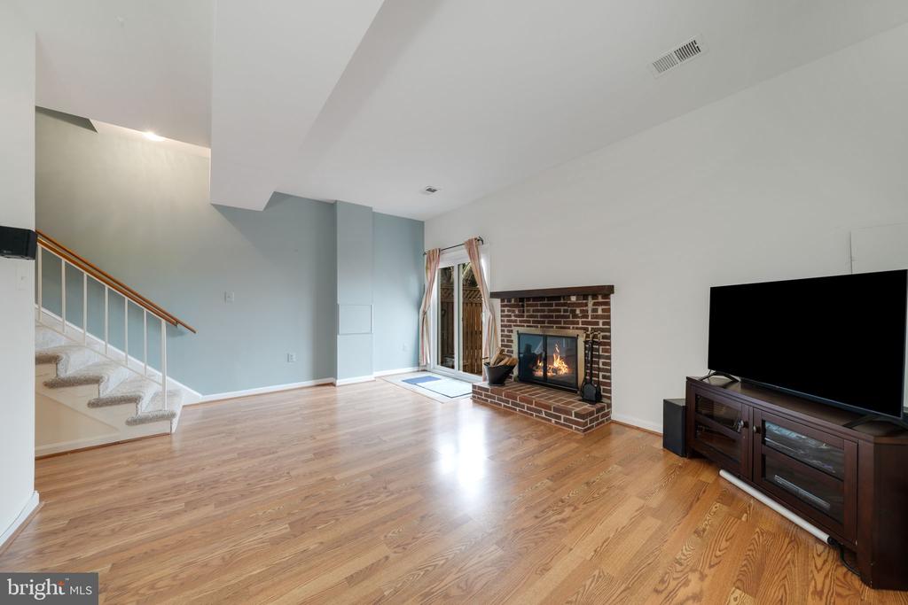 2731 Franklin Ct